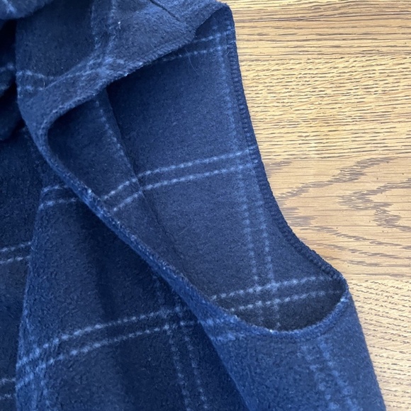Le Moda Blue Plaid Woman's Size S-L Cape Vest Pockets - Picture 6 of 8
